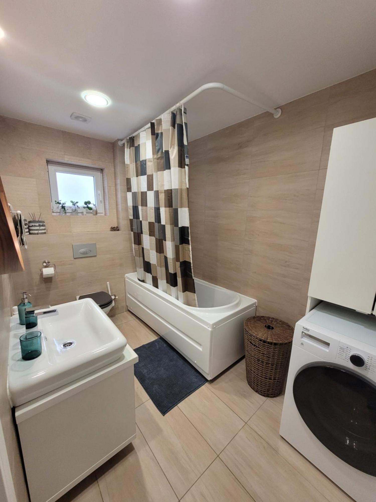 La Dolce Vita Apartment Stefanestii de Jos Exteriér fotografie