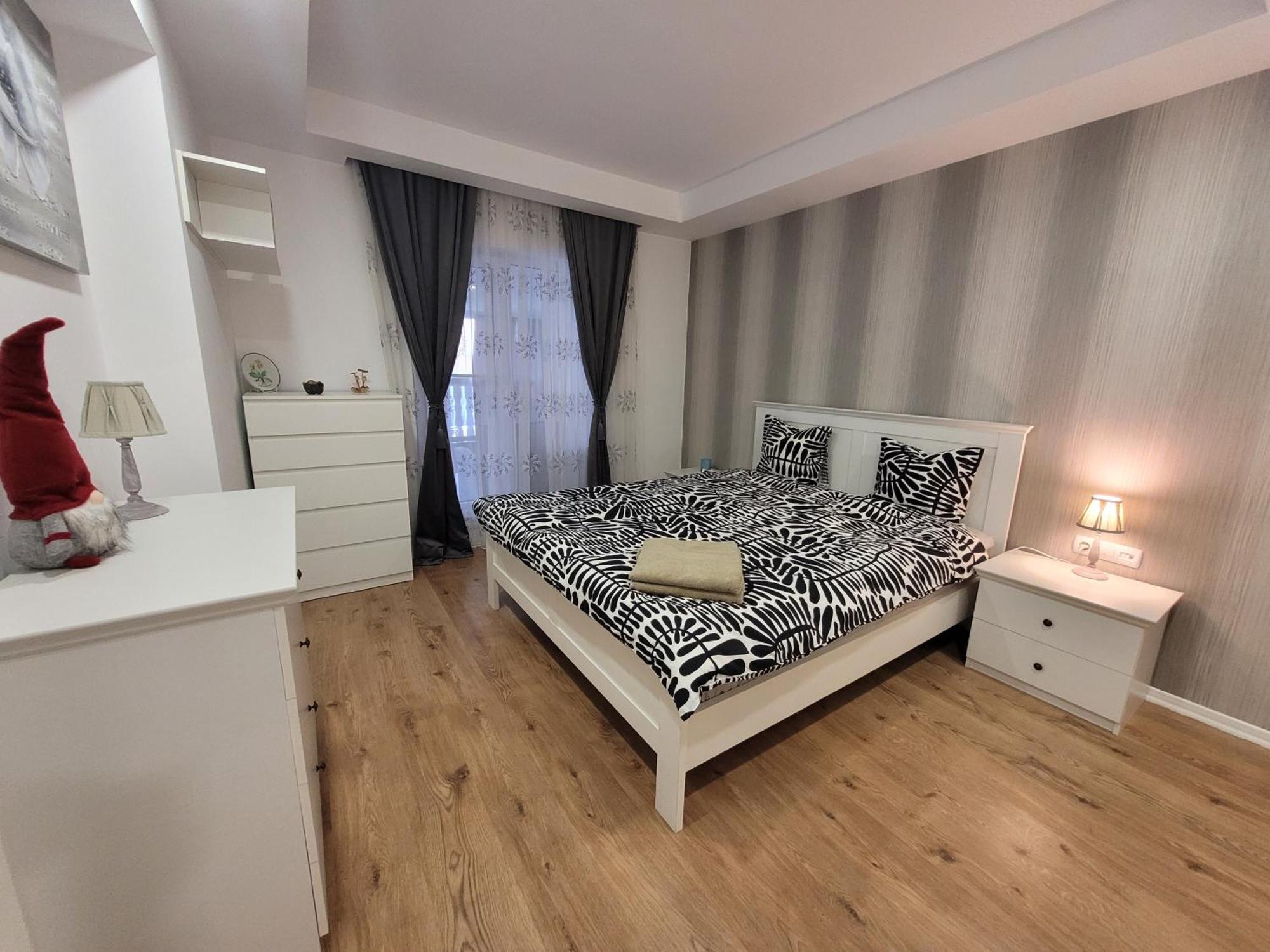 La Dolce Vita Apartment Stefanestii de Jos Exteriér fotografie